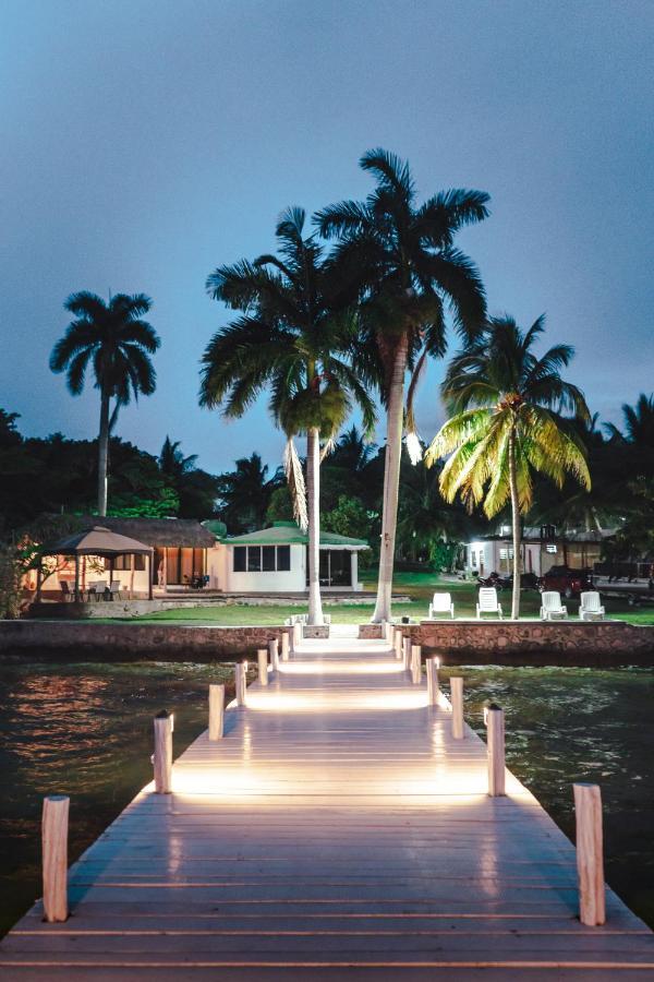 Royal Palm Bacalar Cabanas & Lagoon Club Kültér fotó